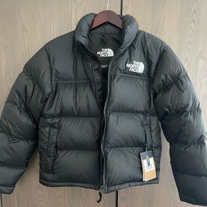 BRAND NEW WITH TAGS North Face Women’s 1996 Retro Nuptse Puffer Jacket Size Med